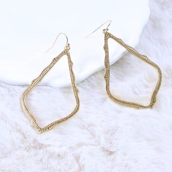 New Kendra Scott Sophee Gold Drop Earrings - Picture 2 of 2